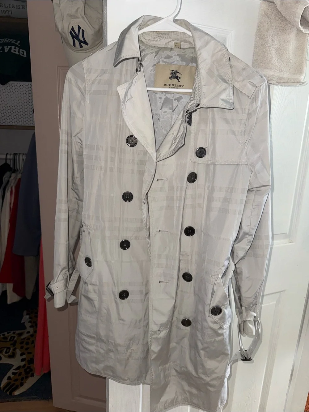 Burberry Light Gray Double-Breasted Trench Coat - Picture 2 of 15